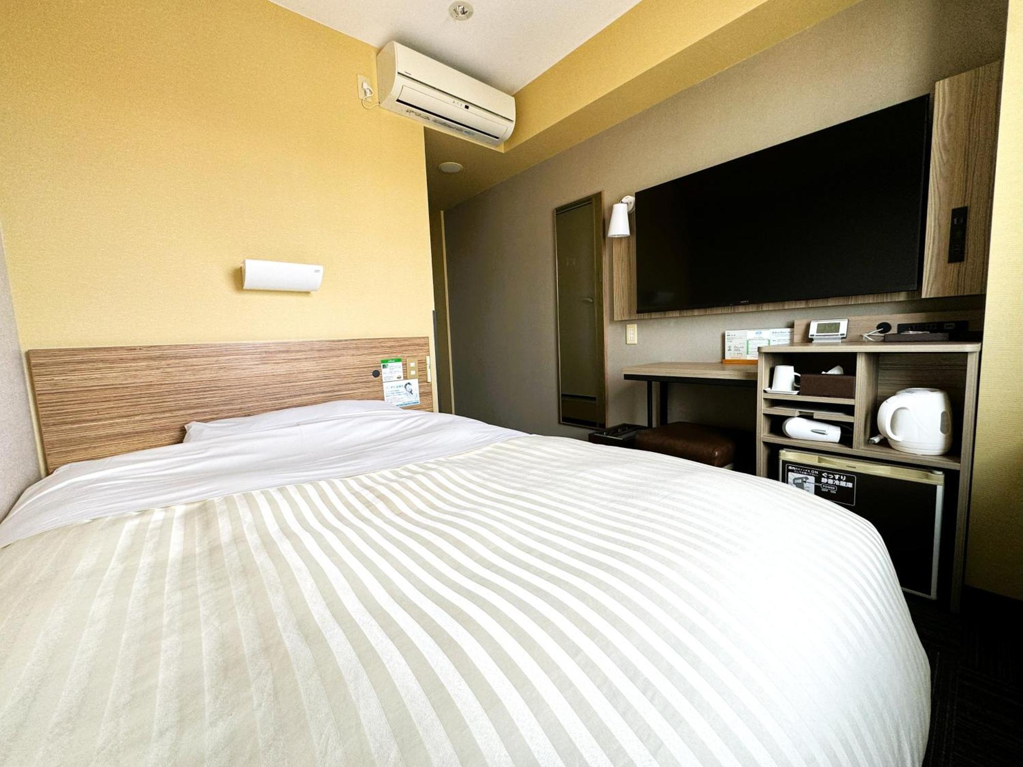 Super Hotel Хиросаки Экстерьер фото